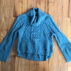 Beautiful express sweater - cable knit cowl neck